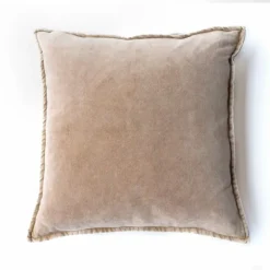 Pip Smoke Stonewashed velour 50x50 cm