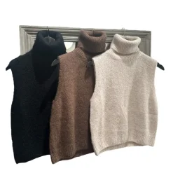 Vest med rullekrave - Off white